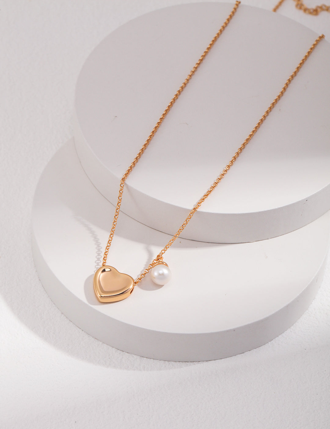 Pearl Heart Necklace|Romantic Elegance in Retro Gold & White Gold