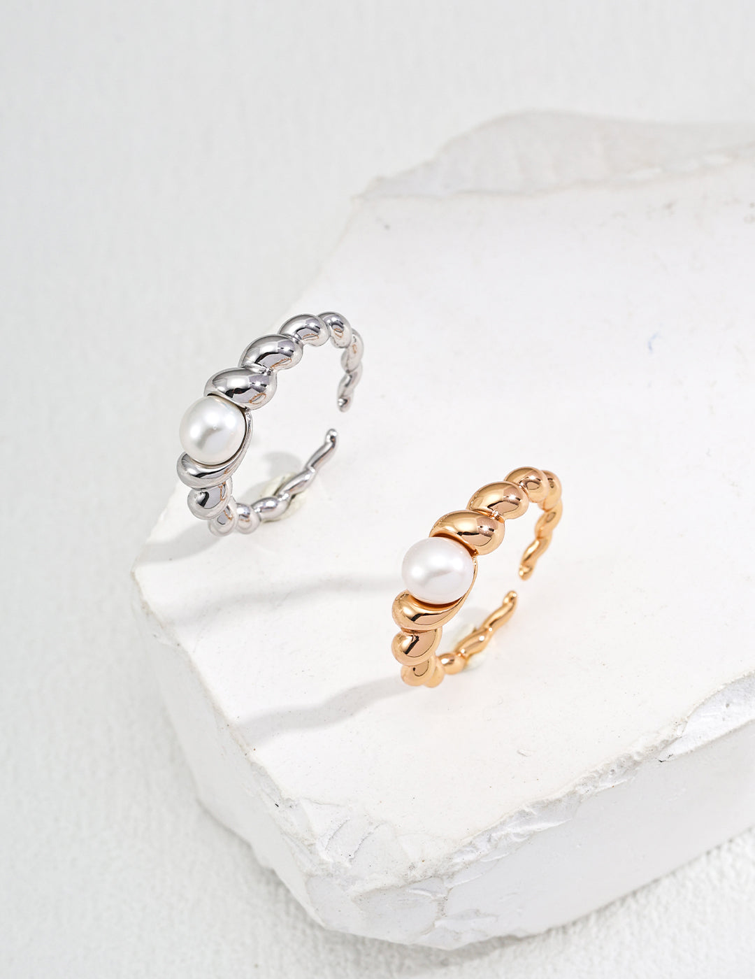 Minimalist Natural Pearl Ring|Retro Gold & White Gold Timeless Elegance