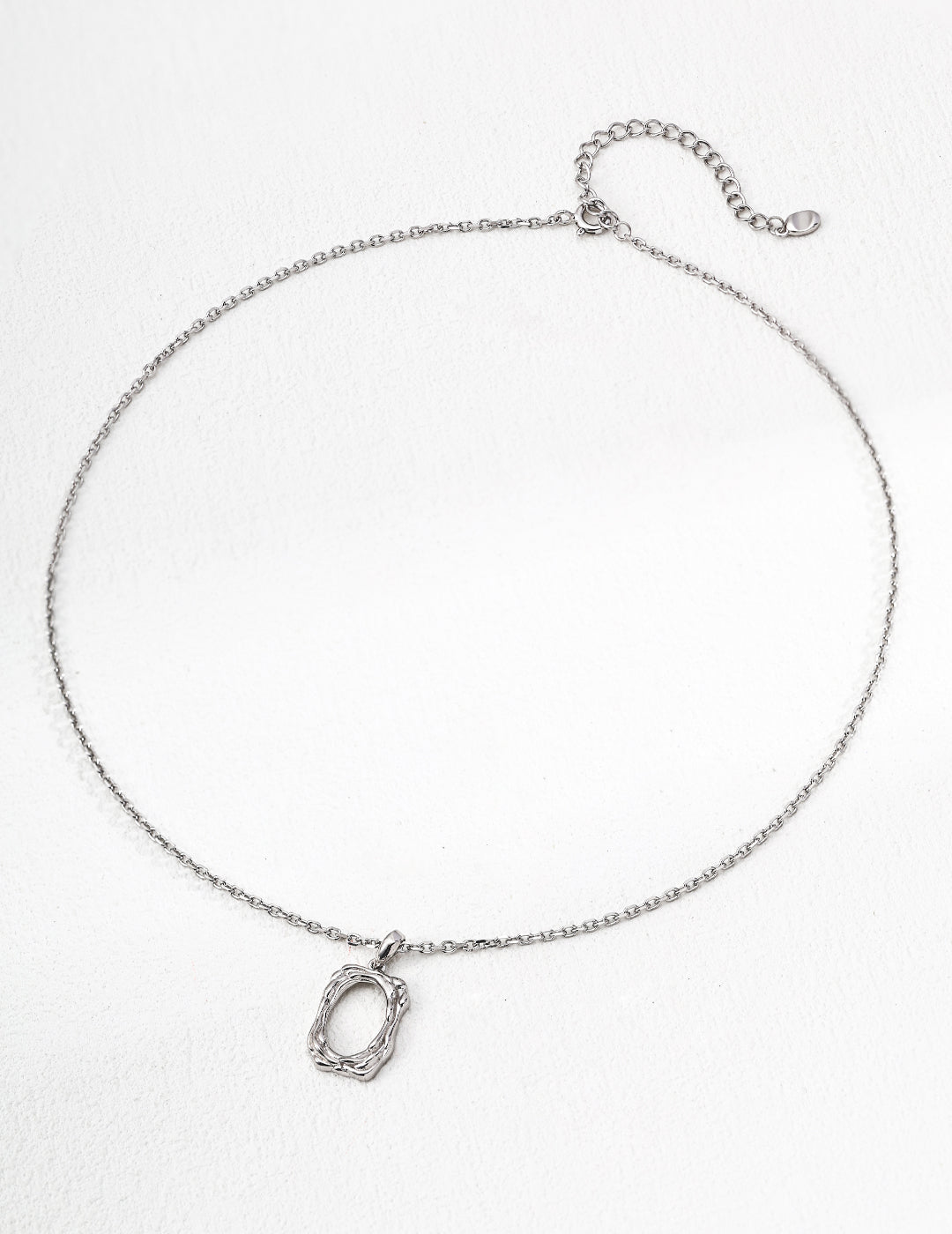 Minimalist Silver Pendant Necklace|Timeless Layering in Retro Gold & White Gold