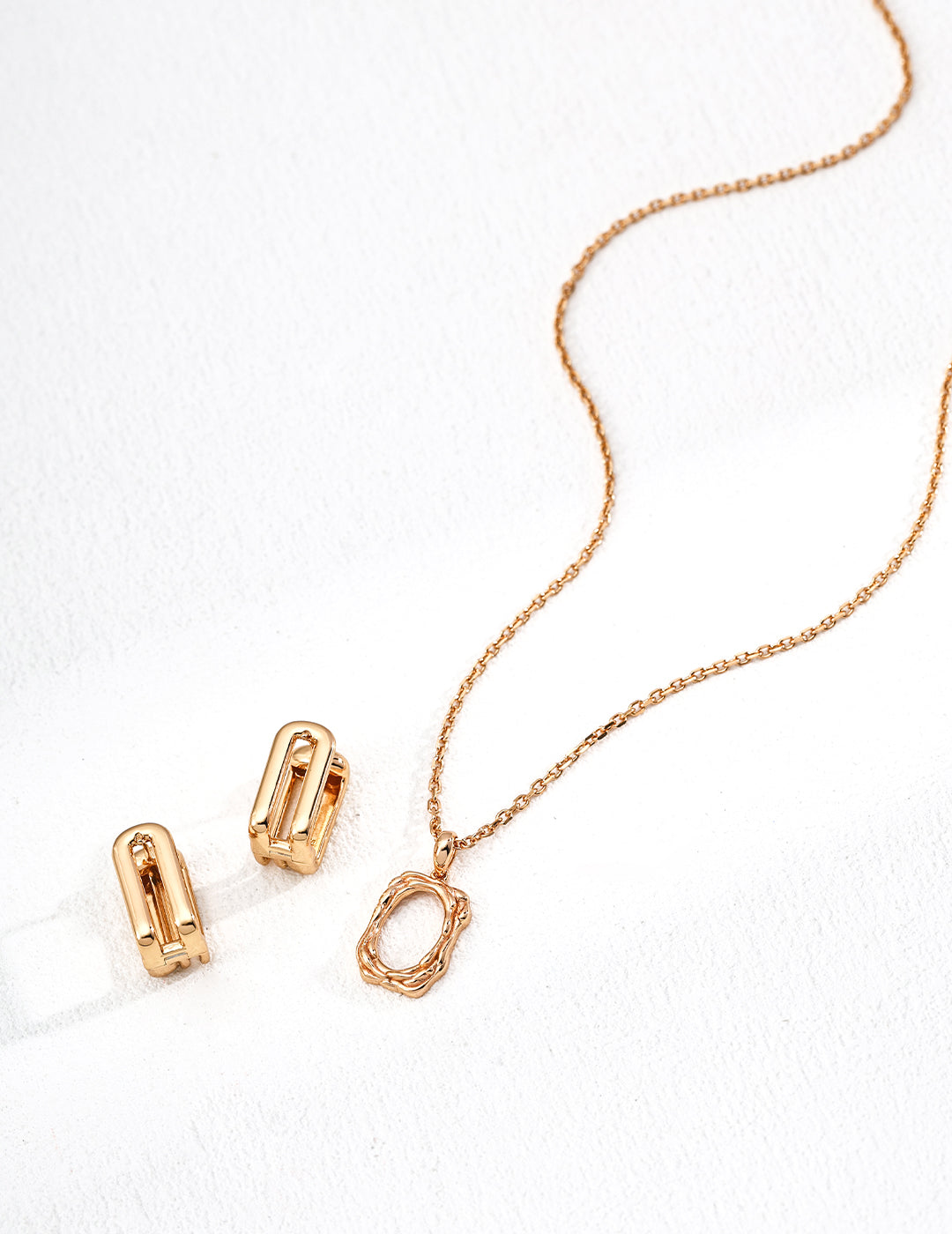 Minimalist Silver Pendant Necklace|Timeless Layering in Retro Gold & White Gold