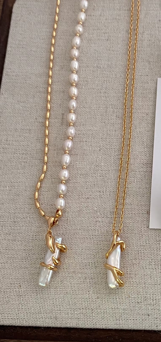 Baroque Pearl Fluid Necklace|Natural Flow in Retro Gold & White Gold