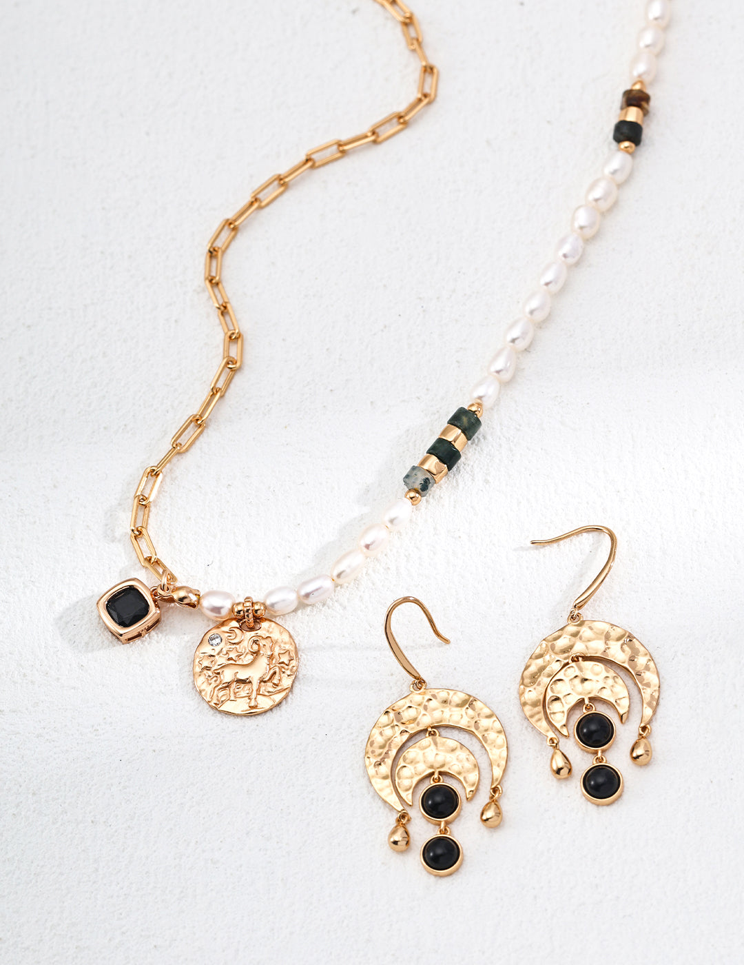 Natural Pearl & Moss Agate Zirconia Necklace|Retro Gold Minimalist Elegance
