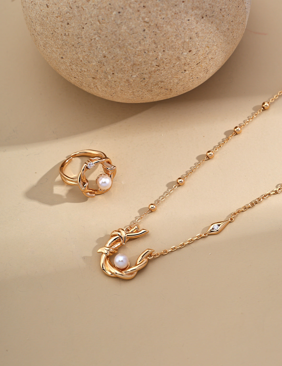 Willow Pearl Necklace|Retro Gold & White Gold Natural Elegance