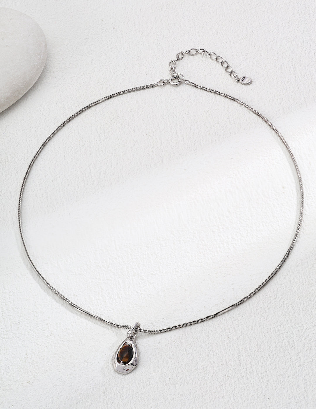Natural Tiger Eye & Malachite Pendant Necklace|Retro Gold & White Gold Vintage Elegance