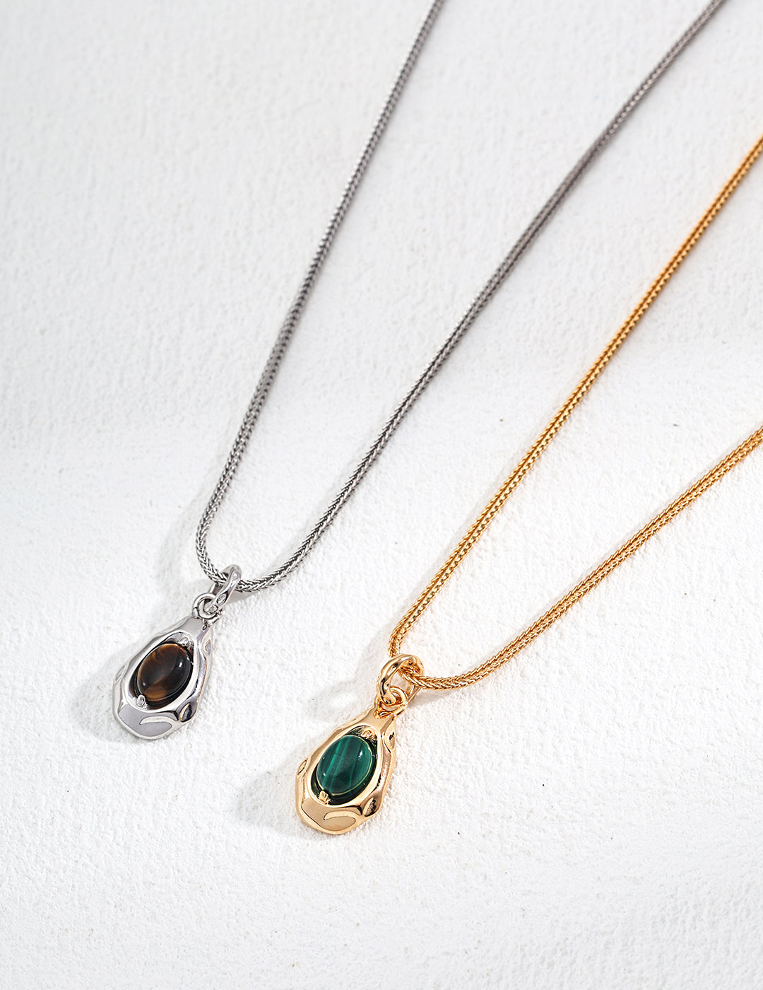 Natural Tiger Eye & Malachite Pendant Necklace|Retro Gold & White Gold Vintage Elegance