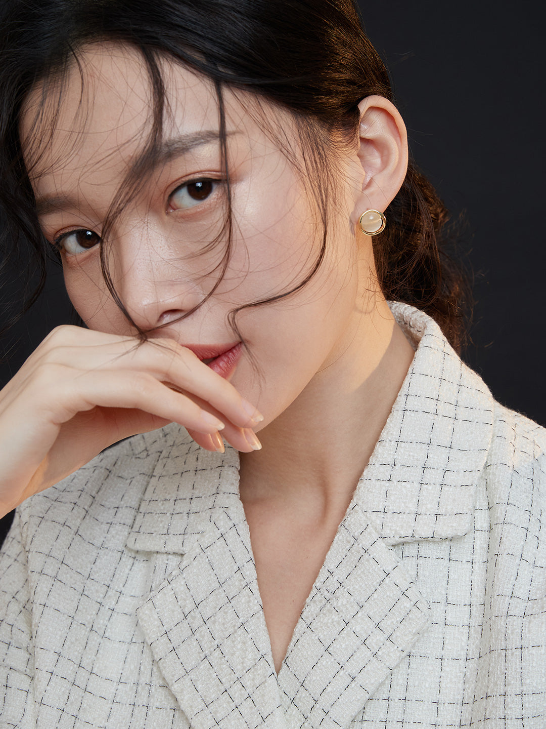 Cat’s Eye Stud Earrings|Soft Glow in K Gold
