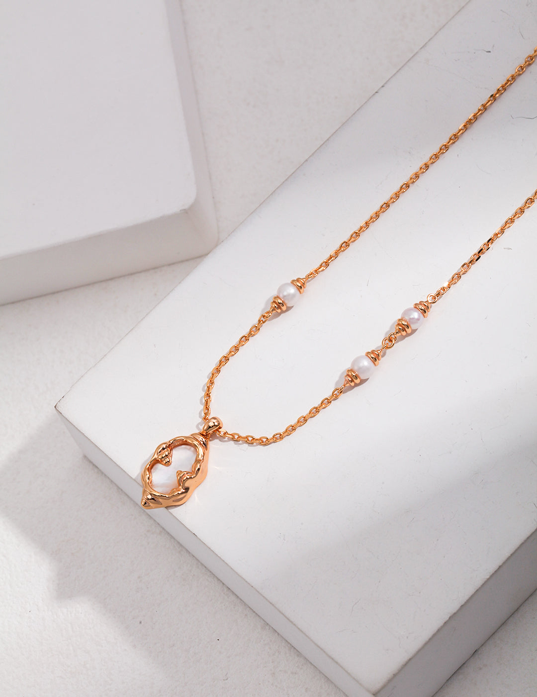 Lava Series Natural Mother-of-Pearl Fluid Pure Silver Pearl Necklace｜Molten Elegance in Retro Gold & White Gold