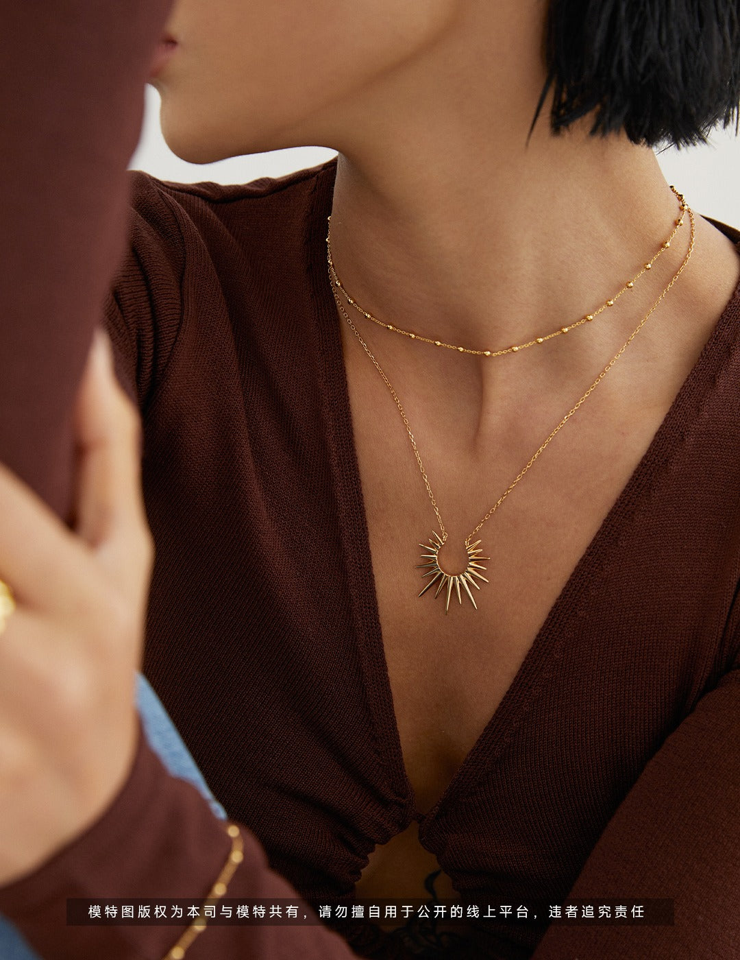 Pure Silver Sun Minimalist Necklace｜Celestial Elegance in Retro Gold & White Gold