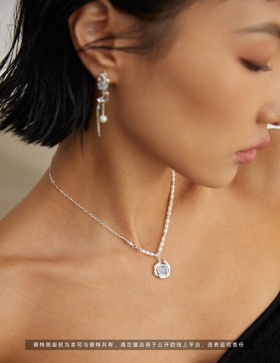 Pure Silver Opal Necklace｜Fluid Elegance in Retro Gold & Natural Silver