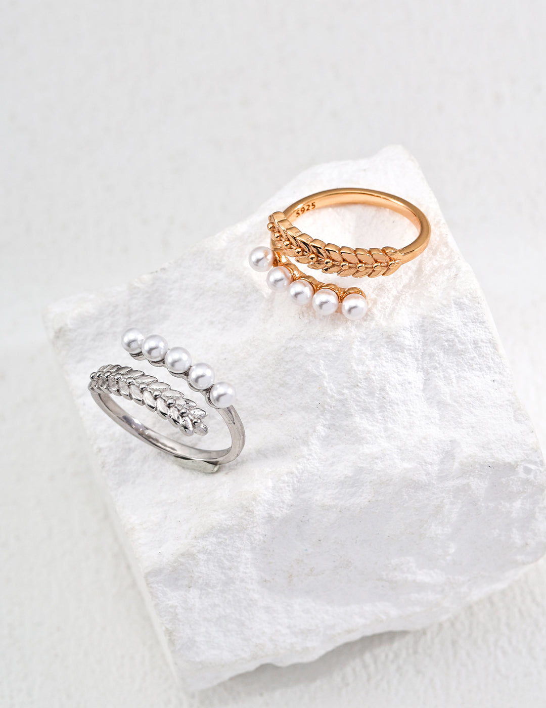 Designer Faux Pearl Ring｜Retro Gold & White Gold Minimalist Elegance