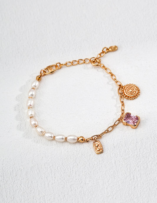 Pearl & Zirconia Charm Bracelet｜Vintage Elegance in Retro Gold