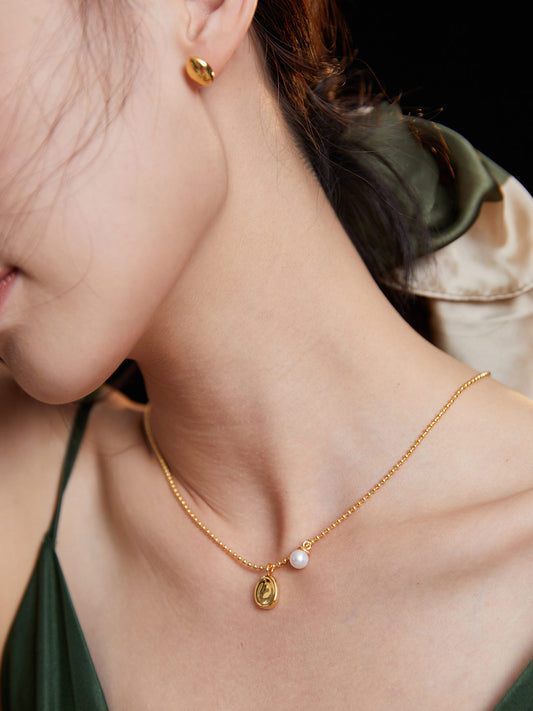 Minimalist Pearl Necklace｜Versatile Elegance in Retro Gold