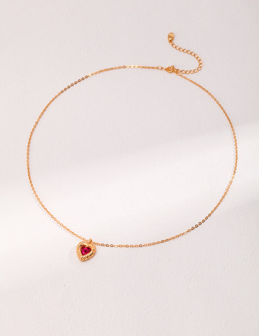 Heart-Shaped Zirconia & Synthetic Ruby Necklace｜Retro Gold Vintage Glamour