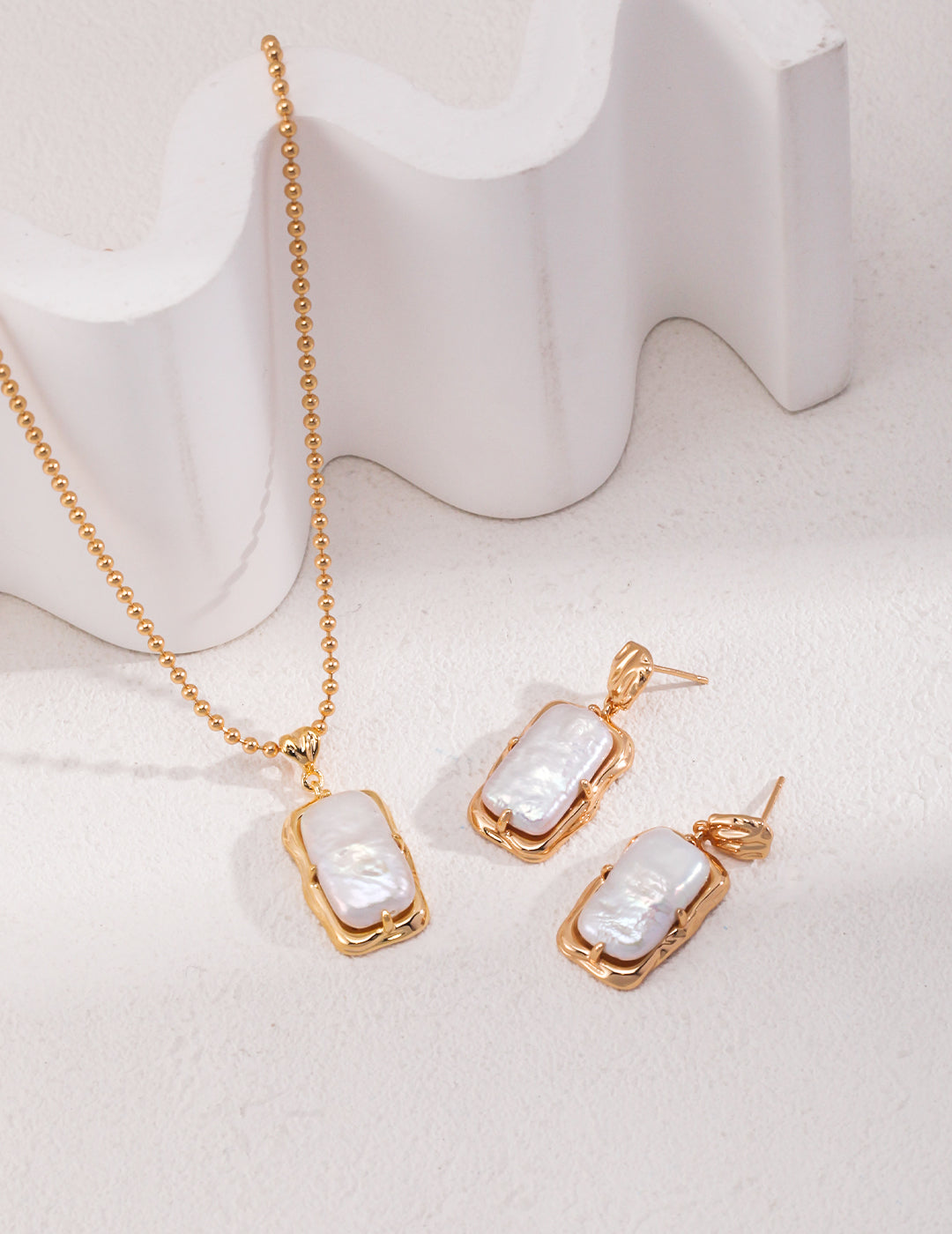 Rectangular Pearl Necklace｜Retro Gold Vintage Elegance
