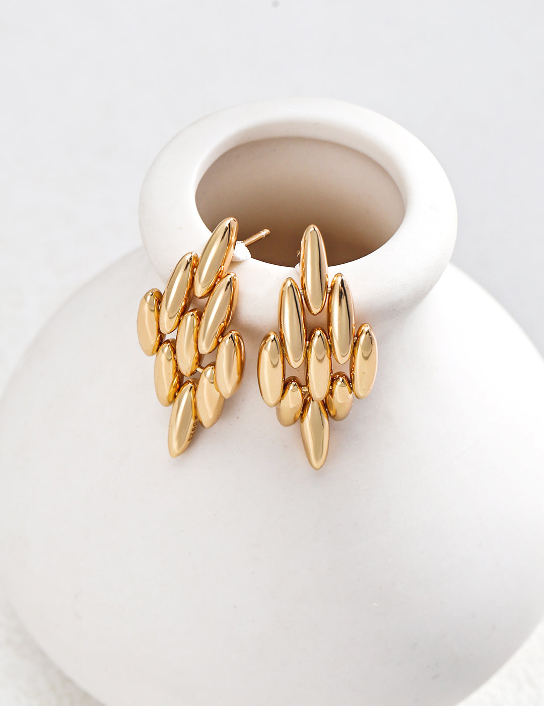 Luxurious Oval Earrings｜Retro Gold & White Gold Classic Shine