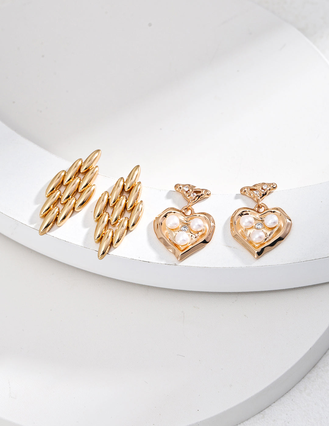 Luxurious Oval Earrings｜Retro Gold & White Gold Classic Shine