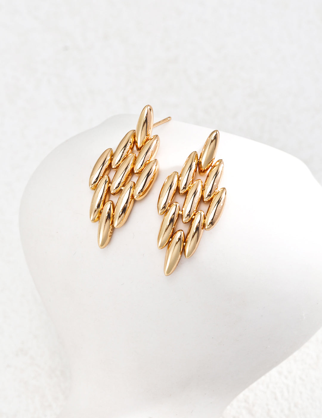 Luxurious Oval Earrings｜Retro Gold & White Gold Classic Shine