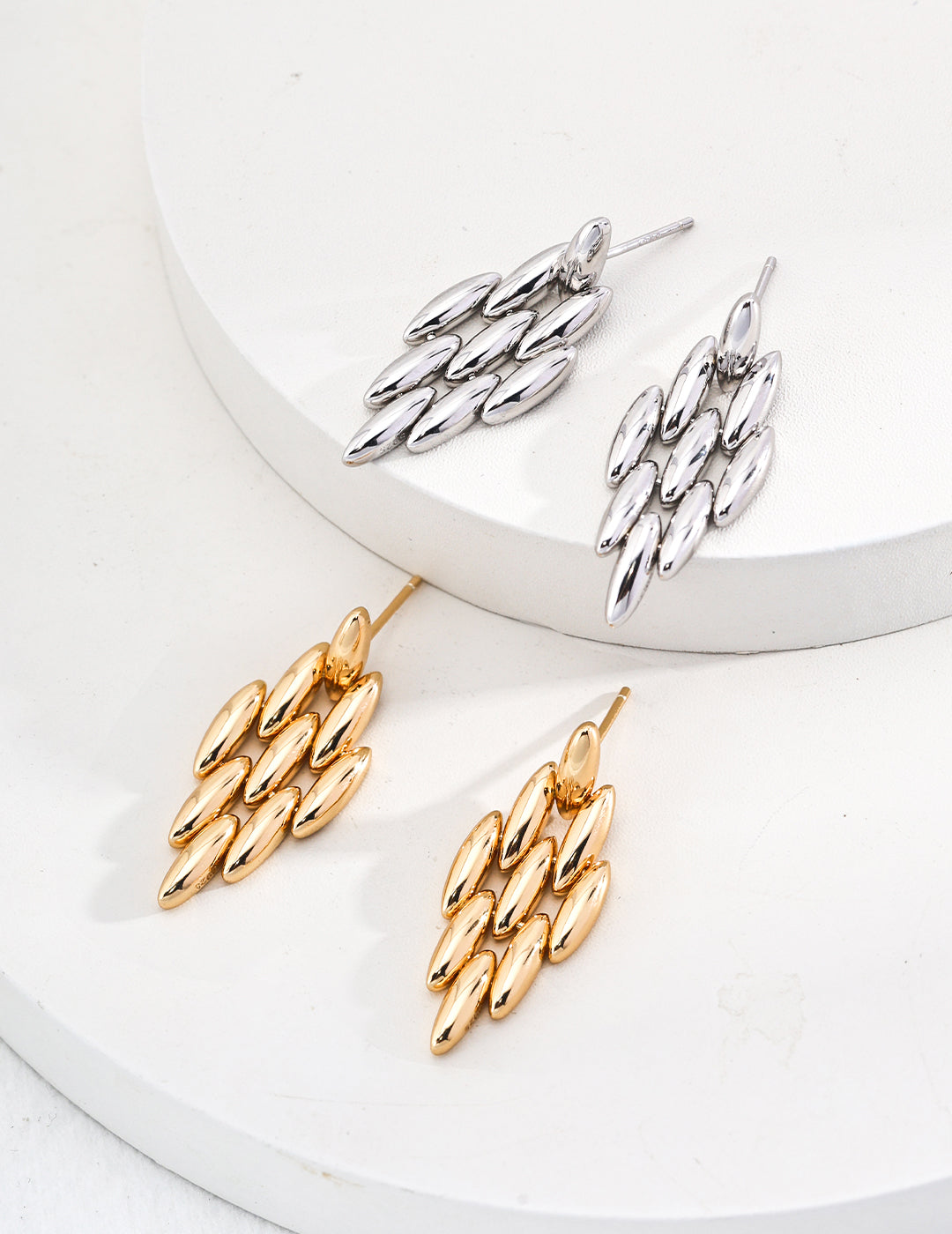 Luxurious Oval Earrings｜Retro Gold & White Gold Classic Shine