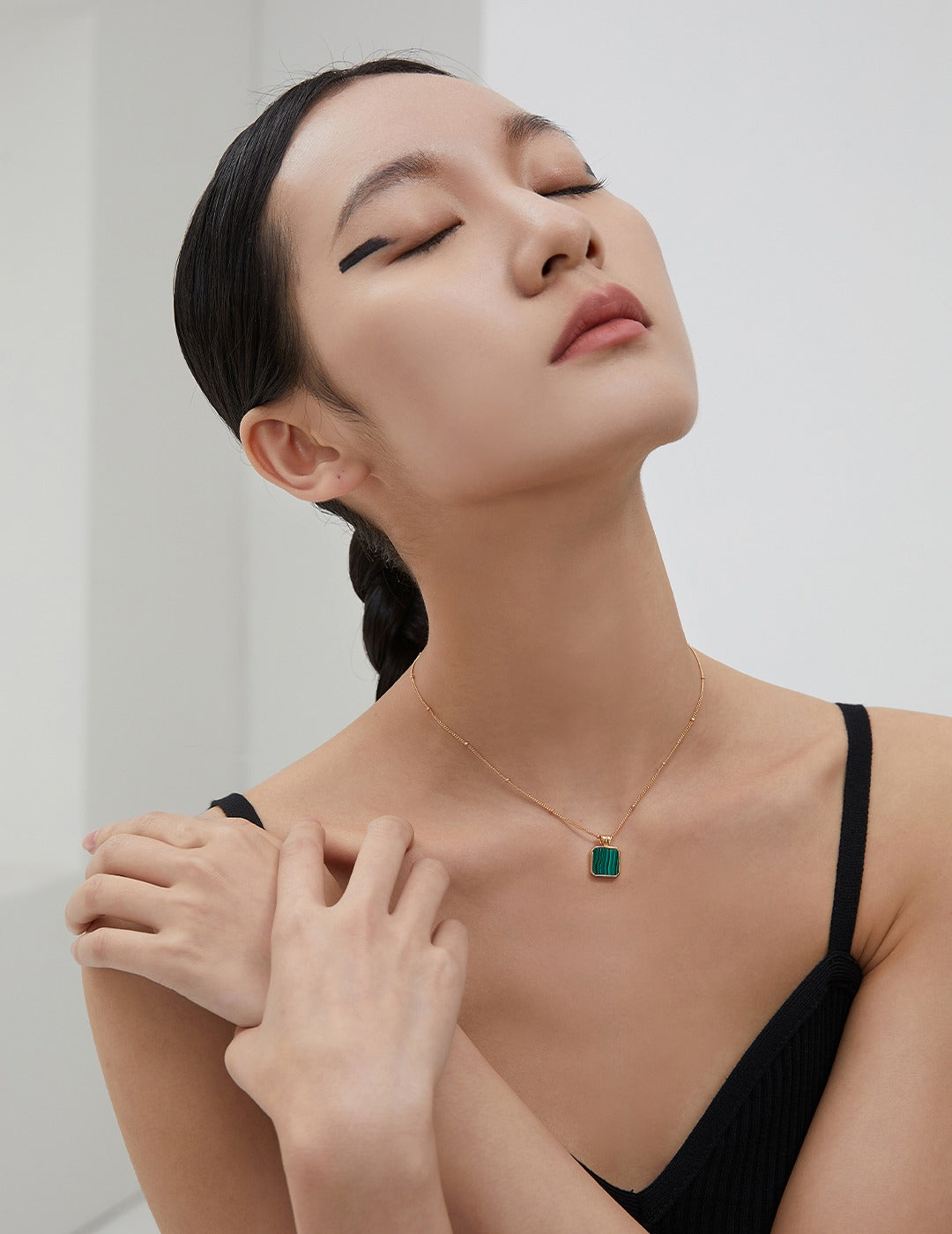 Malachite Necklace｜Retro Gold Vintage Elegance