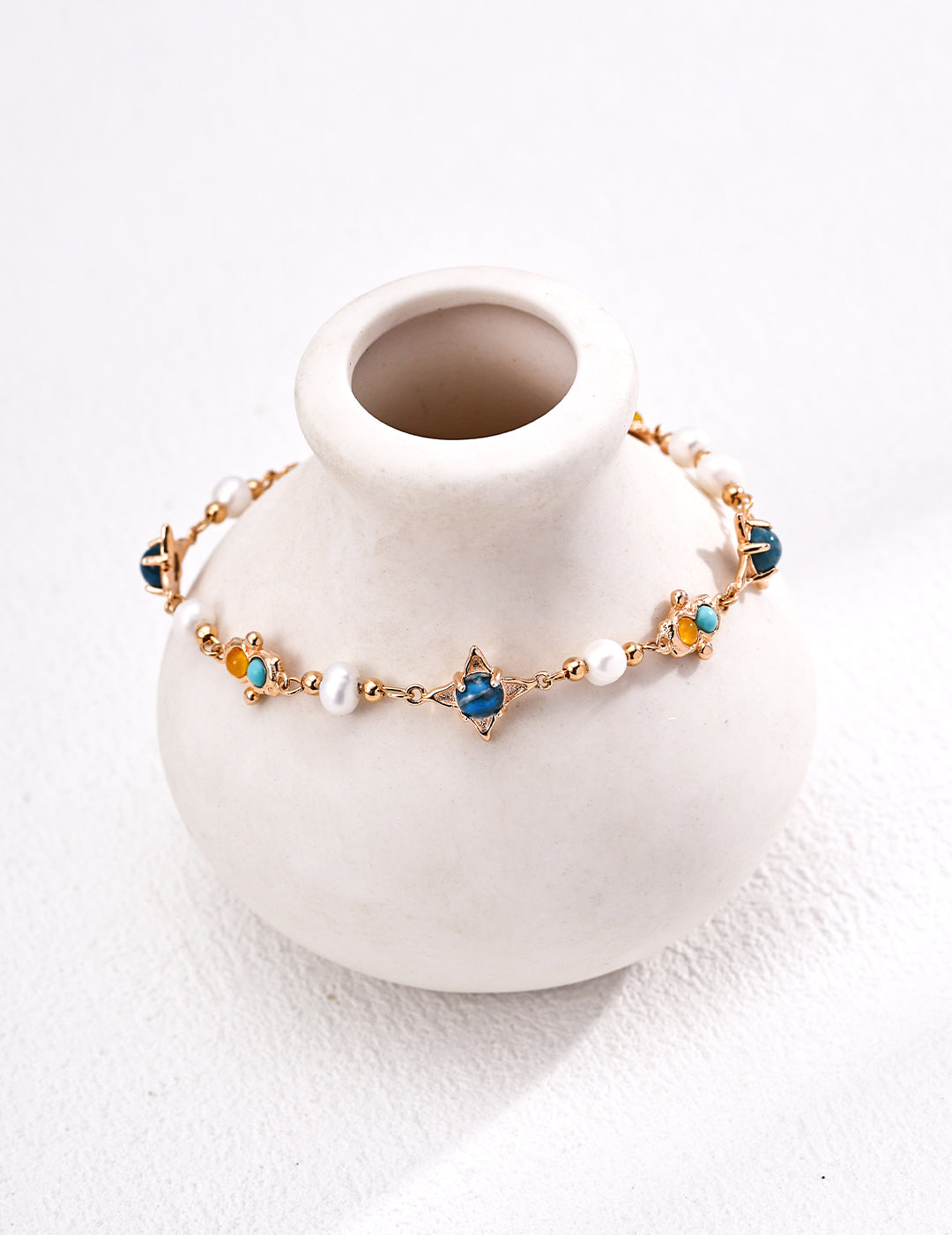 Turquoise Chalcedony & Pearl Bracelet｜Vintage Peace & Expression