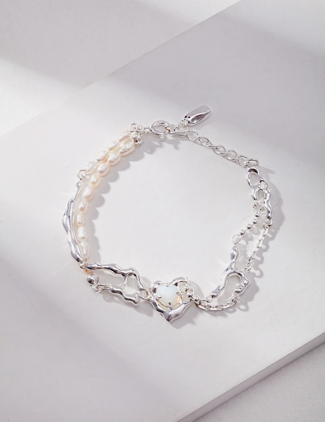 Opal & Pearl Bracelet｜Fluid Heart Design in Retro Gold & Silver